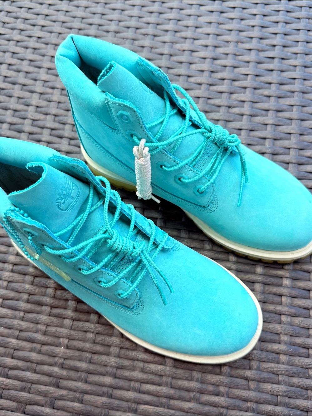 Timberland Women's Teal Nubuck Waterproof Boot US4.5 - Picture 9 of 12